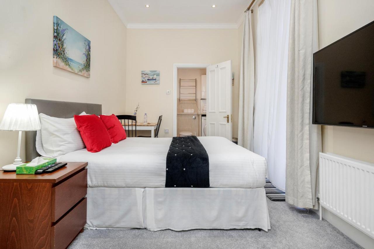 Oxford Street Homestay Лондон Экстерьер фото