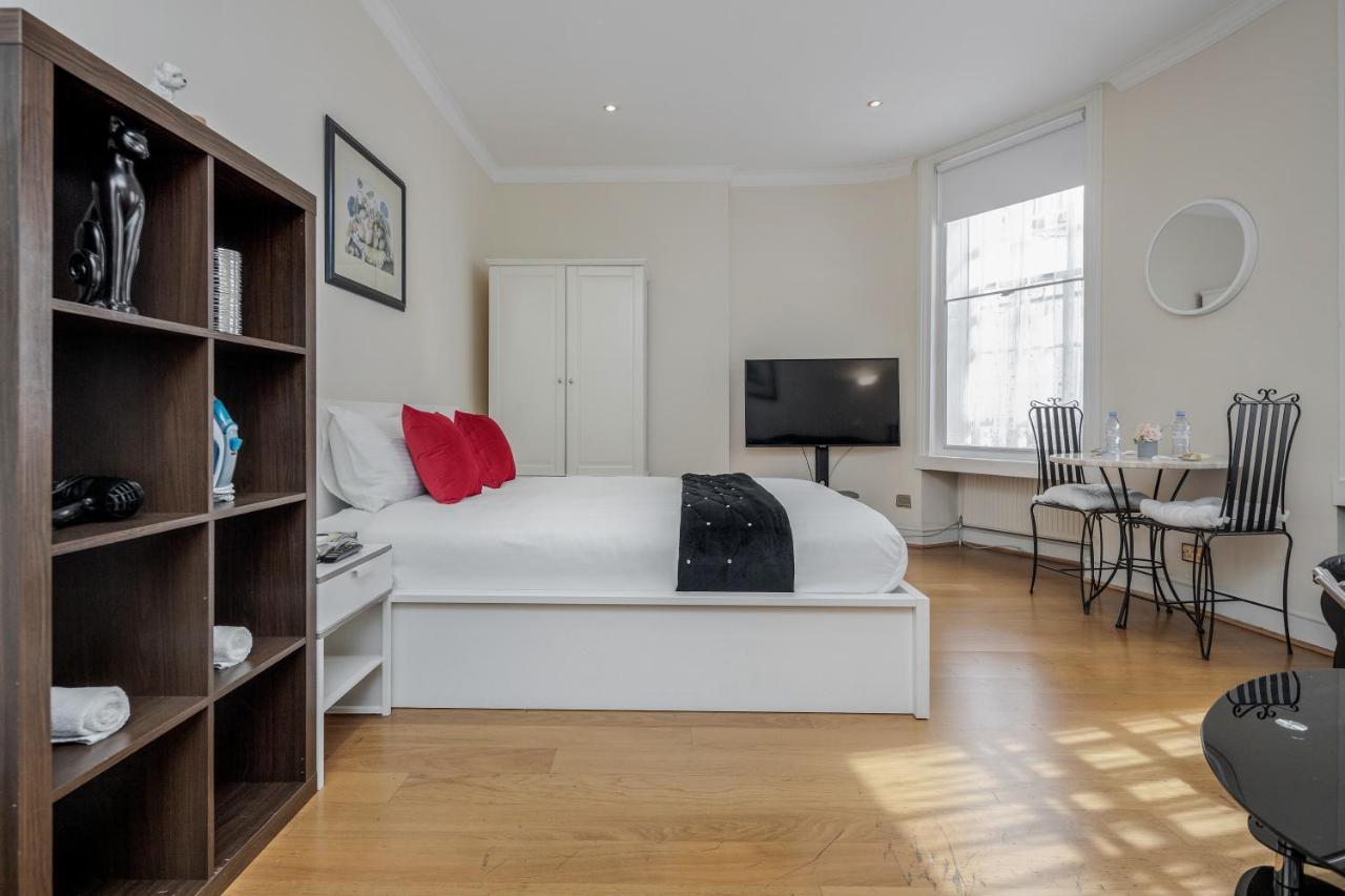 Oxford Street Homestay Лондон Экстерьер фото