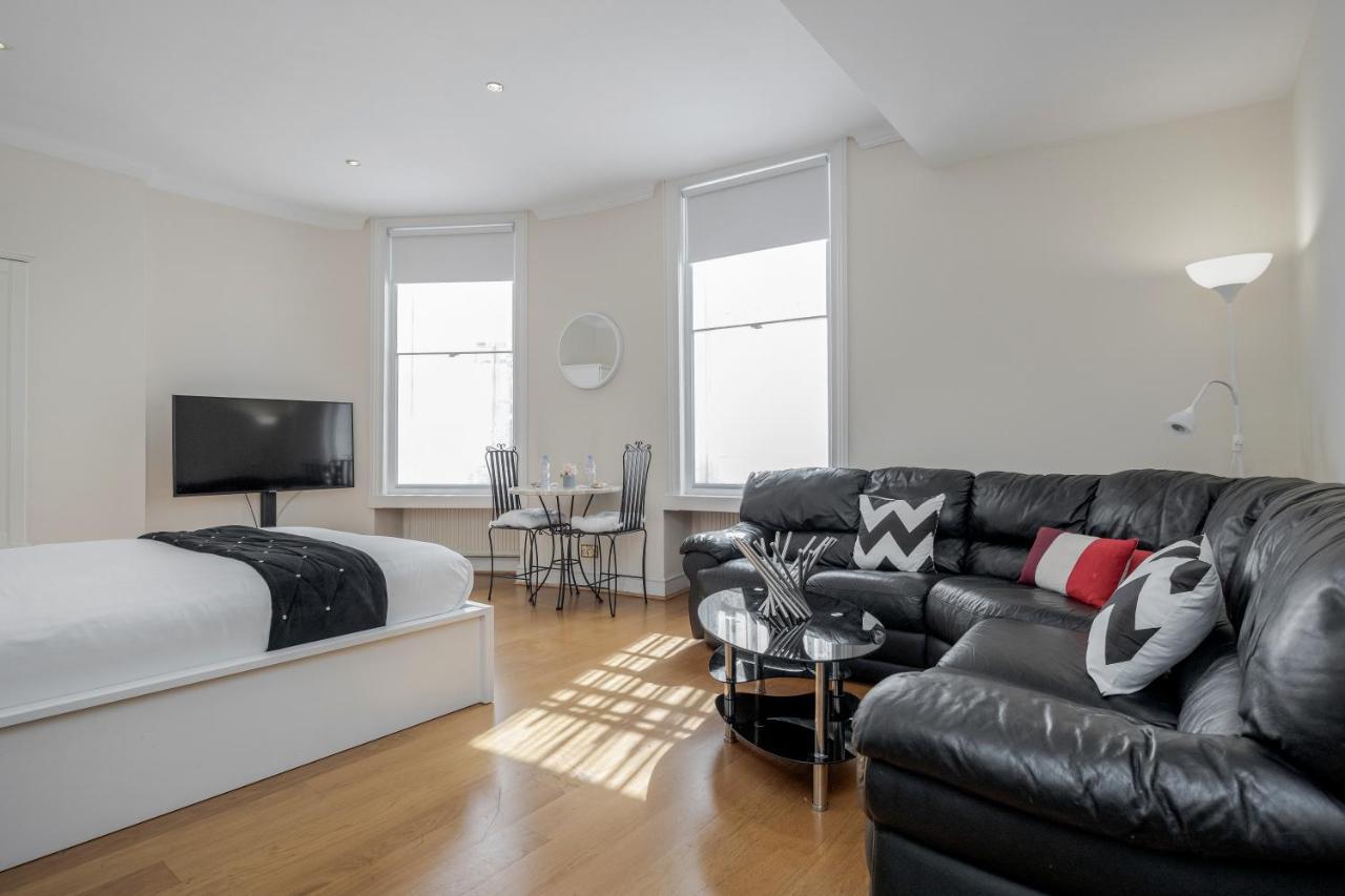 Oxford Street Homestay Лондон Экстерьер фото