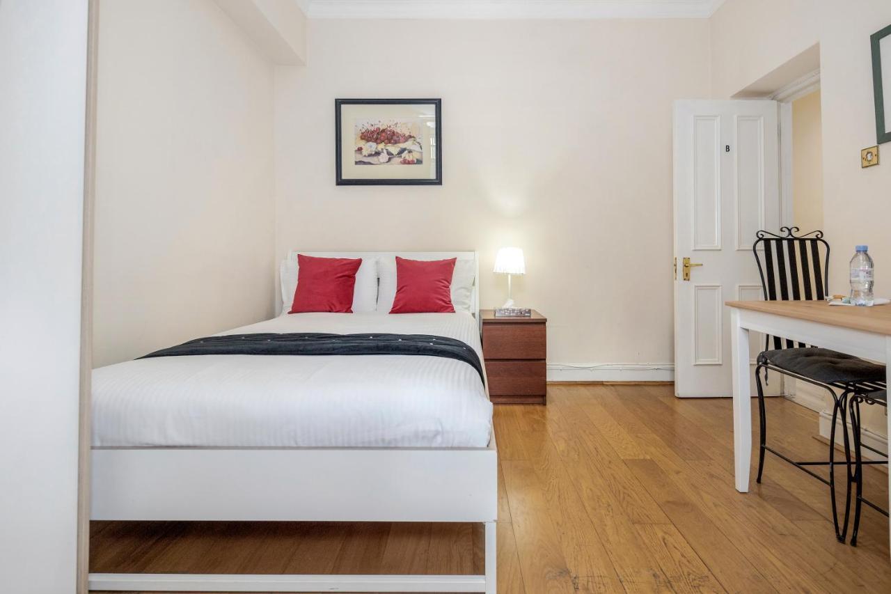 Oxford Street Homestay Лондон Экстерьер фото