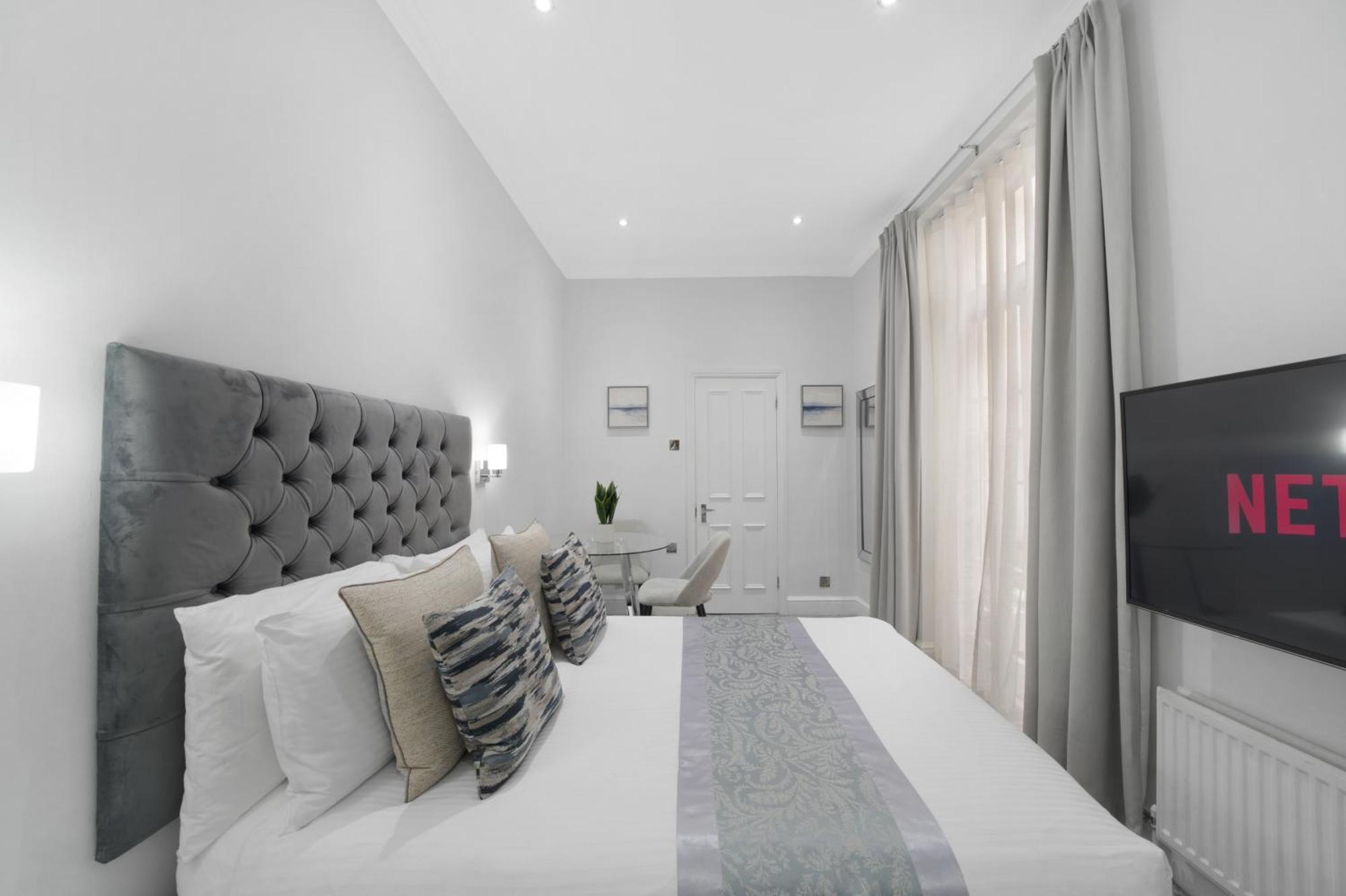 Oxford Street Homestay Лондон Экстерьер фото